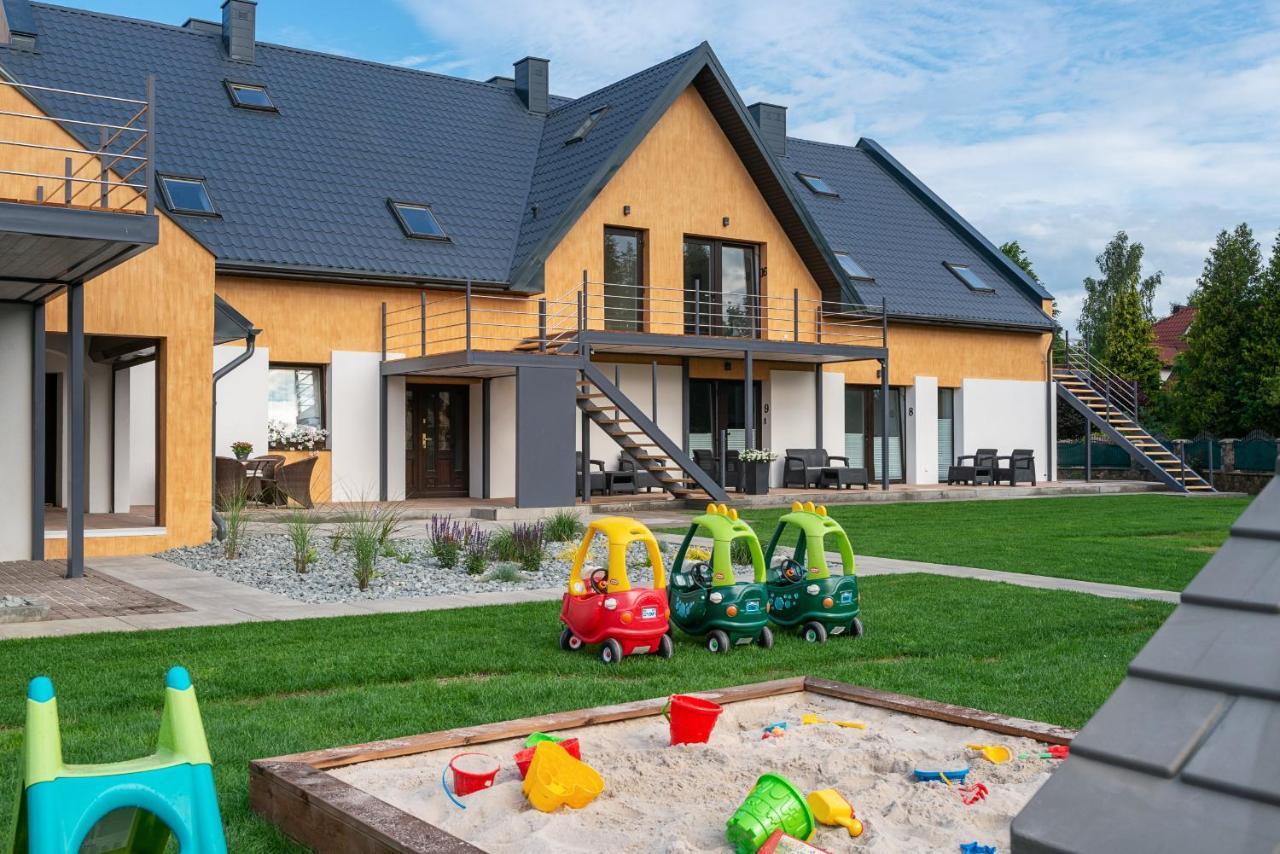 Roza Baltyku - Apartamenty I Pokoje A Dębki Eksteriør bilde