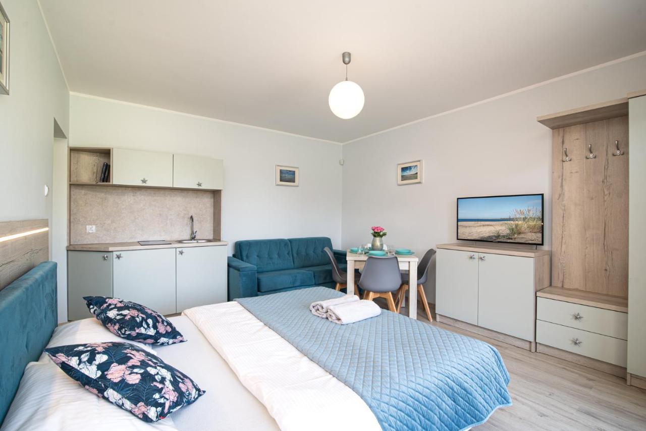 Roza Baltyku - Apartamenty I Pokoje A Dębki Eksteriør bilde