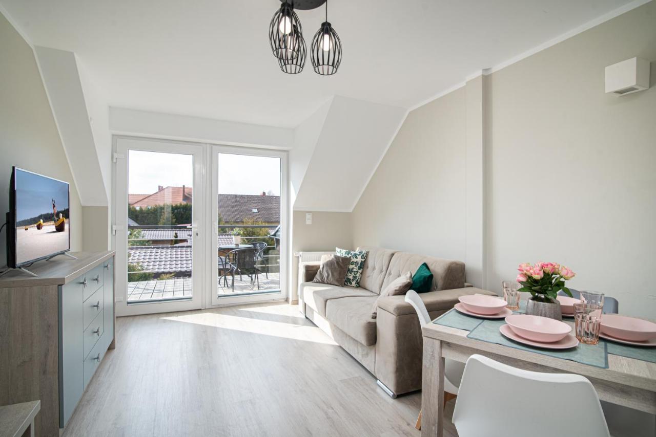 Roza Baltyku - Apartamenty I Pokoje A Dębki Eksteriør bilde