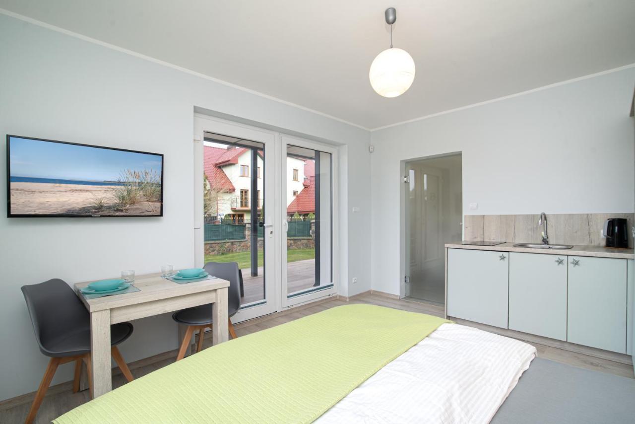 Roza Baltyku - Apartamenty I Pokoje A Dębki Eksteriør bilde